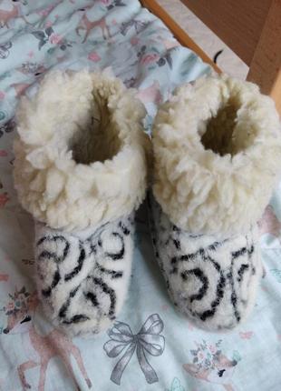 Чуні на овчині