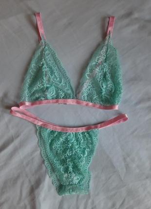 Комплект мереживної білизни