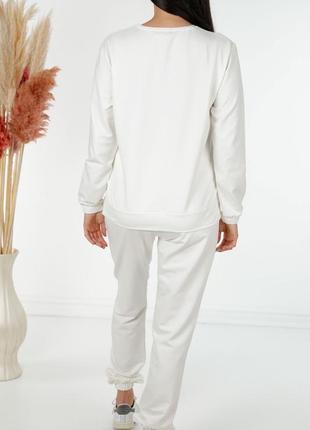 Костюм kazee женский белый нарядный спортивный прогулочный со стразами9 фото