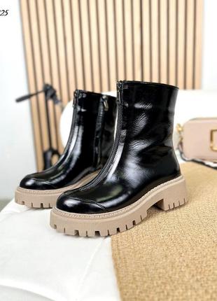 Демі черевики, чорні, натуральна лакована шкіра