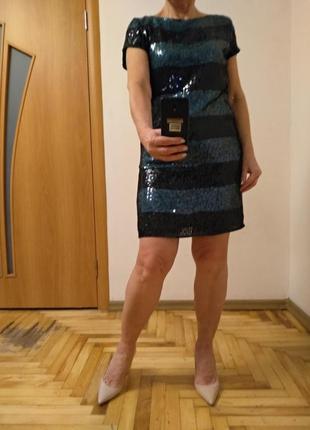 Шикарное платье расшито паетками. размер 12-141 фото