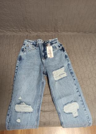 Мега актуальні джинси з не обробленим краєм. швеція6 фото