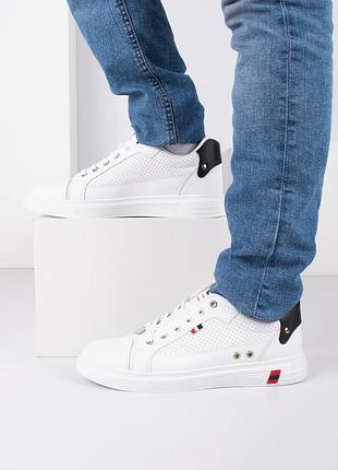 Мужские кроссовки 2