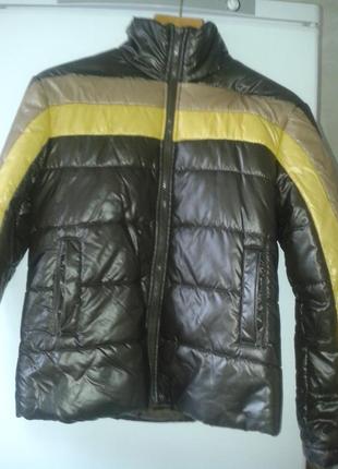 Стильная курточка.размер м.3 фото