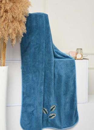 Полотенце банное из микрофибры синего цвета 152782l