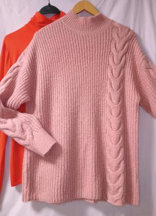 Шикарный мягкий свитер объемной вязки,50-60разм.1 фото