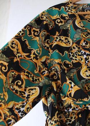 Интересная блуза с леопардами большого размера5 фото