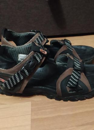 Сандалії. босоніжки, сандалі чоловічі reebok.