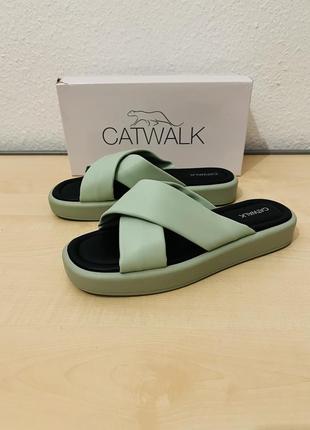 Catwalk шлепанцы