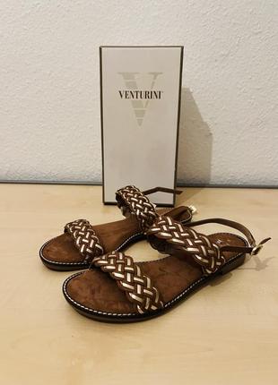 Venturini босоніжки
