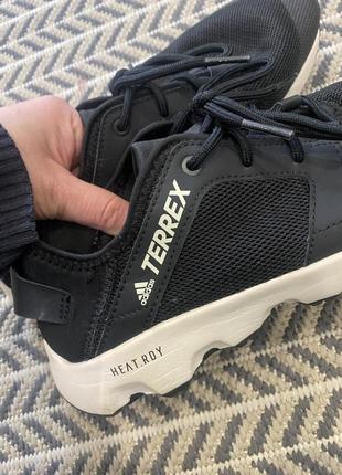 Кроссовки terrex adidas2 фото