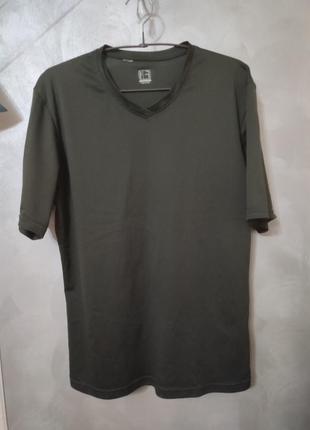 Легка дихаюча футболка decathlon