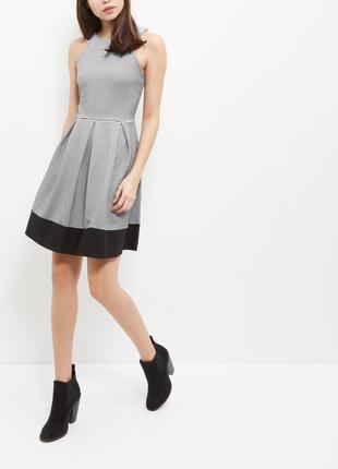 Милое платье в черно-белую полоску new look полосатое платье-скейтер1 фото