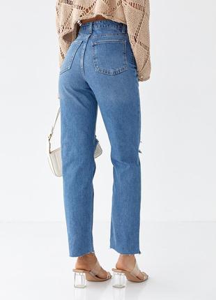 Женские mom джинсы с потертостями5 фото