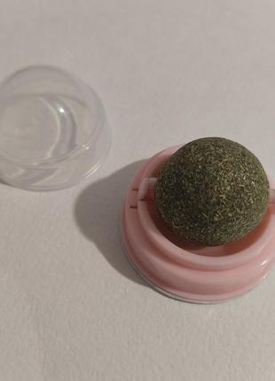 Кулька з котячою м'ятою, котяча м'ята, куля для лизання з м'ятою для кота, кішки, котика, рожева