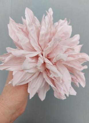 Брошь цветок из шелка армани2 фото
