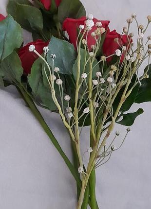 Шикарные розы с гипсофилой ручной работы из холодного фарфора5 фото