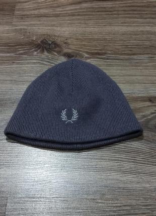 Шапка fred perry