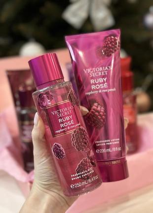 Очаровательная праздничная коллекция ягодных ароматов berry haute от victoria’s secret 💖