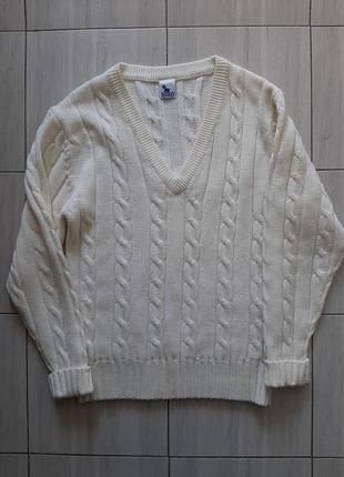Белый базовый свитер