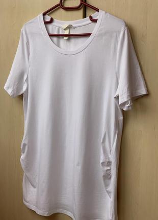 Базовая футболка для беременных в белом цвете от бренда hm1 фото