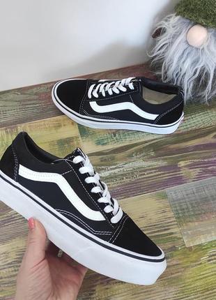 Кеди vans