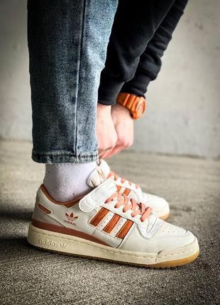 Мужские кроссовки adidas forum white orange