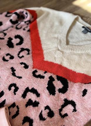Неймовірно стильний светр у актуальний принт  від primark💓