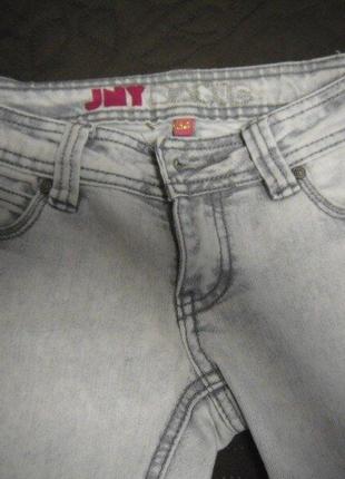 Фирменные джинсы, разм 246 фото