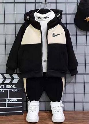 Стильрий костюм!