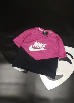 Спортивний топ nike