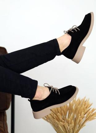 Стильные туфли женские замшевые черные на плоской подошве без каблука деми, демисезонные осенние, весенние (осень-весна 2022-2023), удобные, комфортные, мягкие3 фото