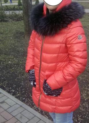 Moncler класний пуховик із в'язаними кишенями