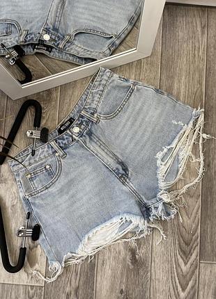 Джинсові шорти missguided