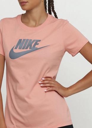 Nike женская футболка2 фото