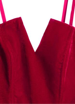 Вечірня коктельна червона сукня міді без бретель3 фото