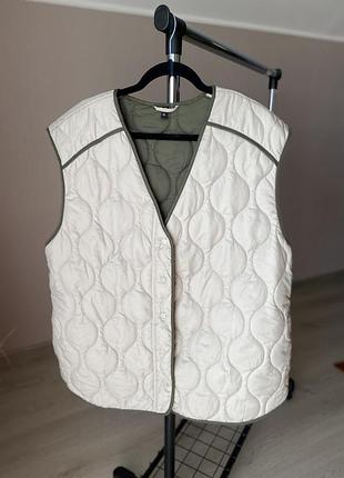 Жилетка