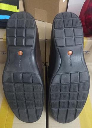 М'які і легкі чоловічі туфлі (якість, шкіра, британія)