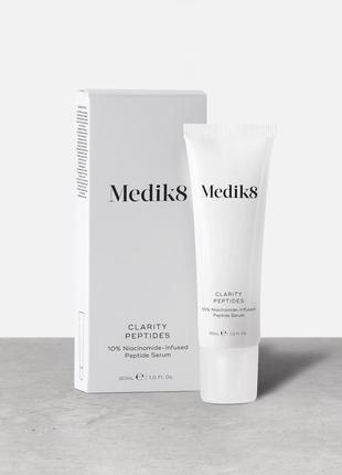 Пептидна сироватка для обличчя medik8 clarity peptides, 30ml1 фото