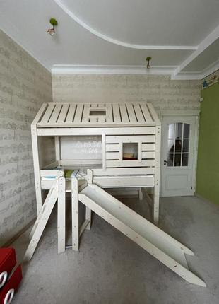 Кроватка з масиву сосни