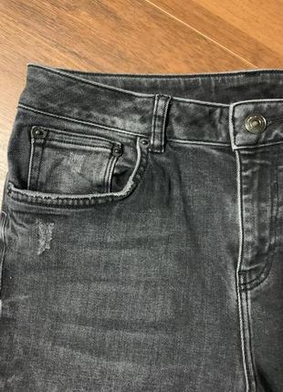 Серые джинсы скини с рваностями3 фото