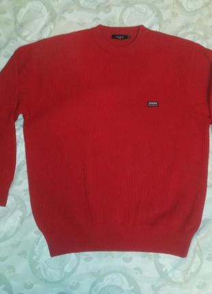 Мужской свитер крупной вязки красный