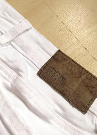 Белые скини джинсы с потертостями на завышенной талии zara5 фото