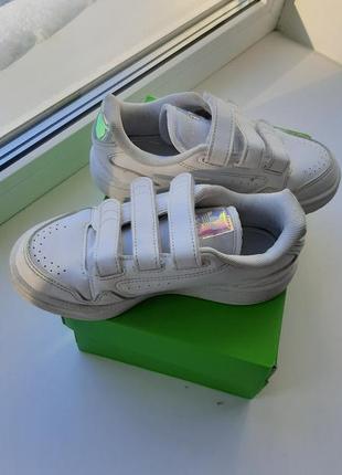 Кросівки, кросівки adidas 30р.5 фото