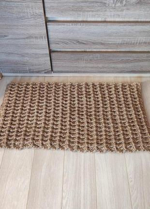 Килим доріжка із джуту. плетений прямокутний килимок. в'язаний килим.