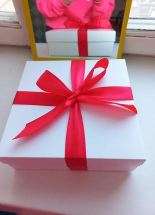 Подарочный бокс сладостей ко дню влюбленных, подарок на валентина3 фото