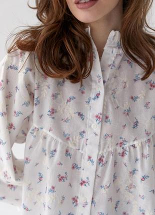 Бавовняна блуза з квітковою вишивкою3 фото