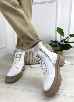 Черевики демі шкіряні на платформі чорні білі