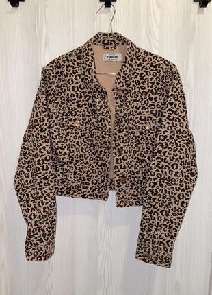 Джинсовая куртка леопардовая женская