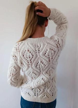 Продам вязаный свитер